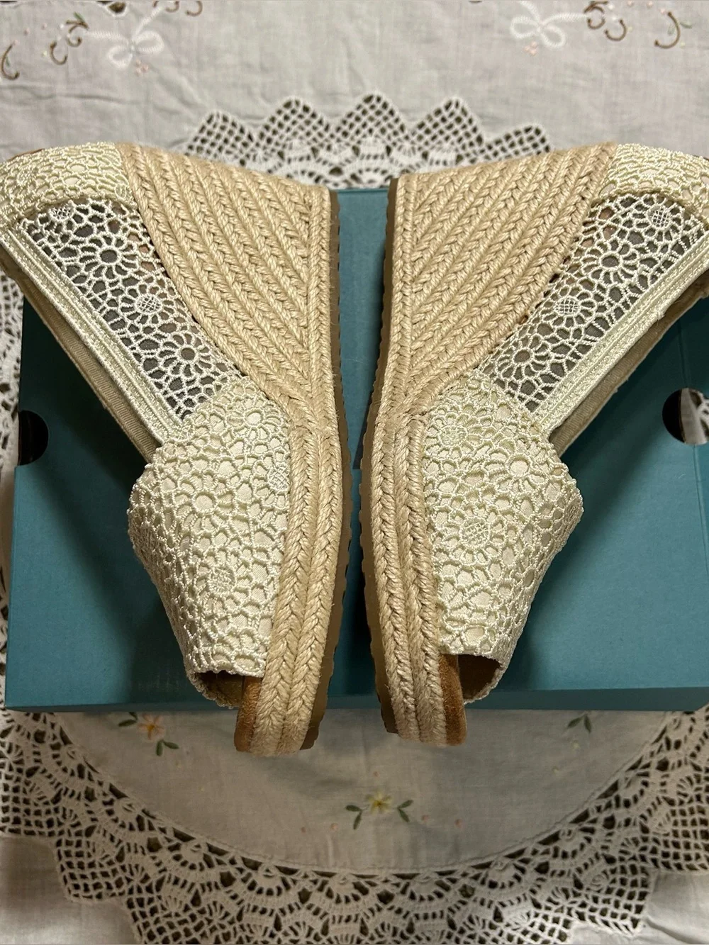 NWT TOMS Cream Crochet Wedge Peep Toe Heels